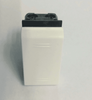 Переключатель перекрестный 1-кл. 1мод. Viva 16А IP20 бел. DKC 45012