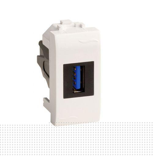 Розетка мультимедийная Brava 1мод. USB 3.0 бел. DKC 76300B
