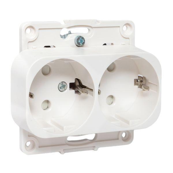 Розетка 2-м СП Стокгольм 16А IP20 с заземл. защ. шторки механизм бел. PROxima EKF EYR16-128-10