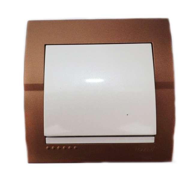 Выключатель 1-кл. СП Deriy 10А корич./жемчуж. LEZARD 702-3230-100