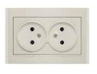 Розетка 2-м СП Бриллиант 16А IP20 без заземл. защ. шторки сл. кость UNIVersal 7948745